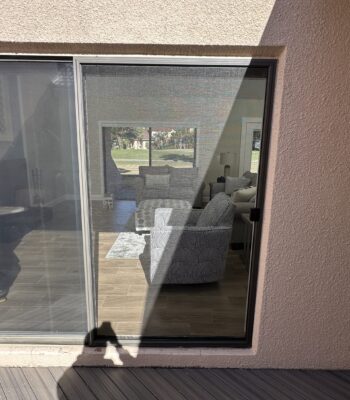 Sliding screen door repair in Tampa Bay