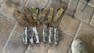 Sliding door roller replacement in St. Petersburg